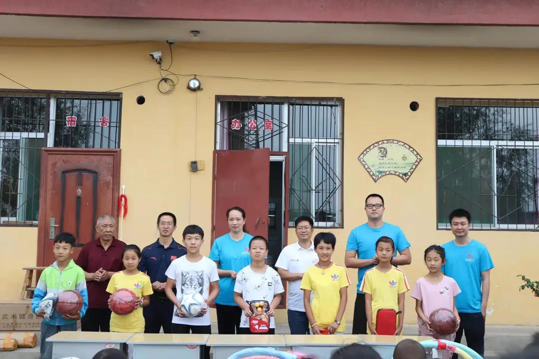 fe57bd5218824dbabe4e3de6a112c0d5.jpg fe57bd5218824dbabe4e3de6a112c0d5.jpg