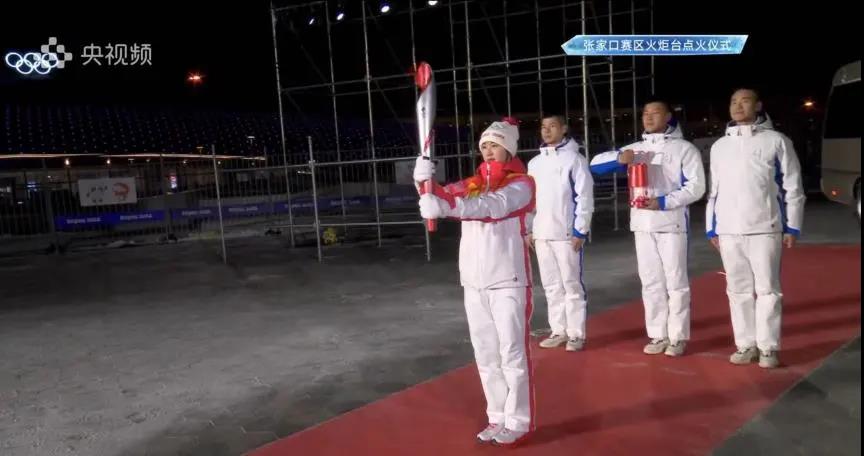 eef5c6ca0aa54ece89edb490e223fcf6.jpg eef5c6ca0aa54ece89edb490e223fcf6.jpg