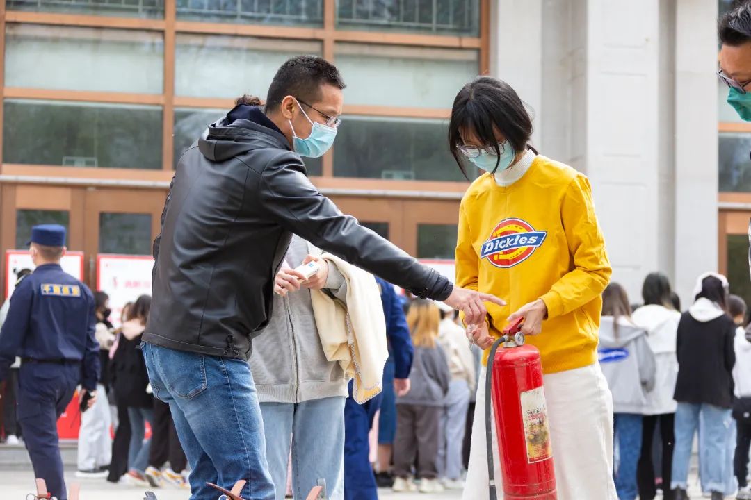 125e12175c6d42ecaf7e76197512affa.jpg 125e12175c6d42ecaf7e76197512affa.jpg