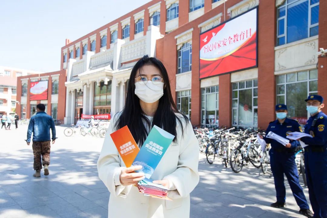 8bc6be93212e476986a47bd4b364e0e7.jpg 8bc6be93212e476986a47bd4b364e0e7.jpg