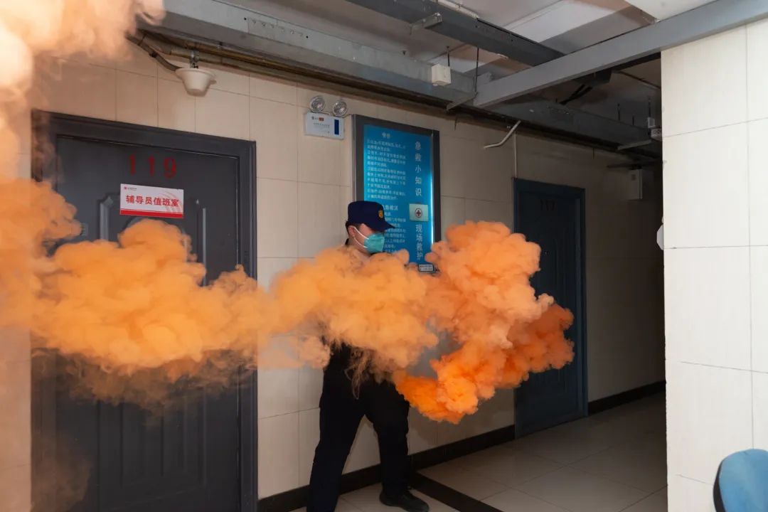 b8f36cb9bcbf41a8b72f7063112f7594.jpg b8f36cb9bcbf41a8b72f7063112f7594.jpg