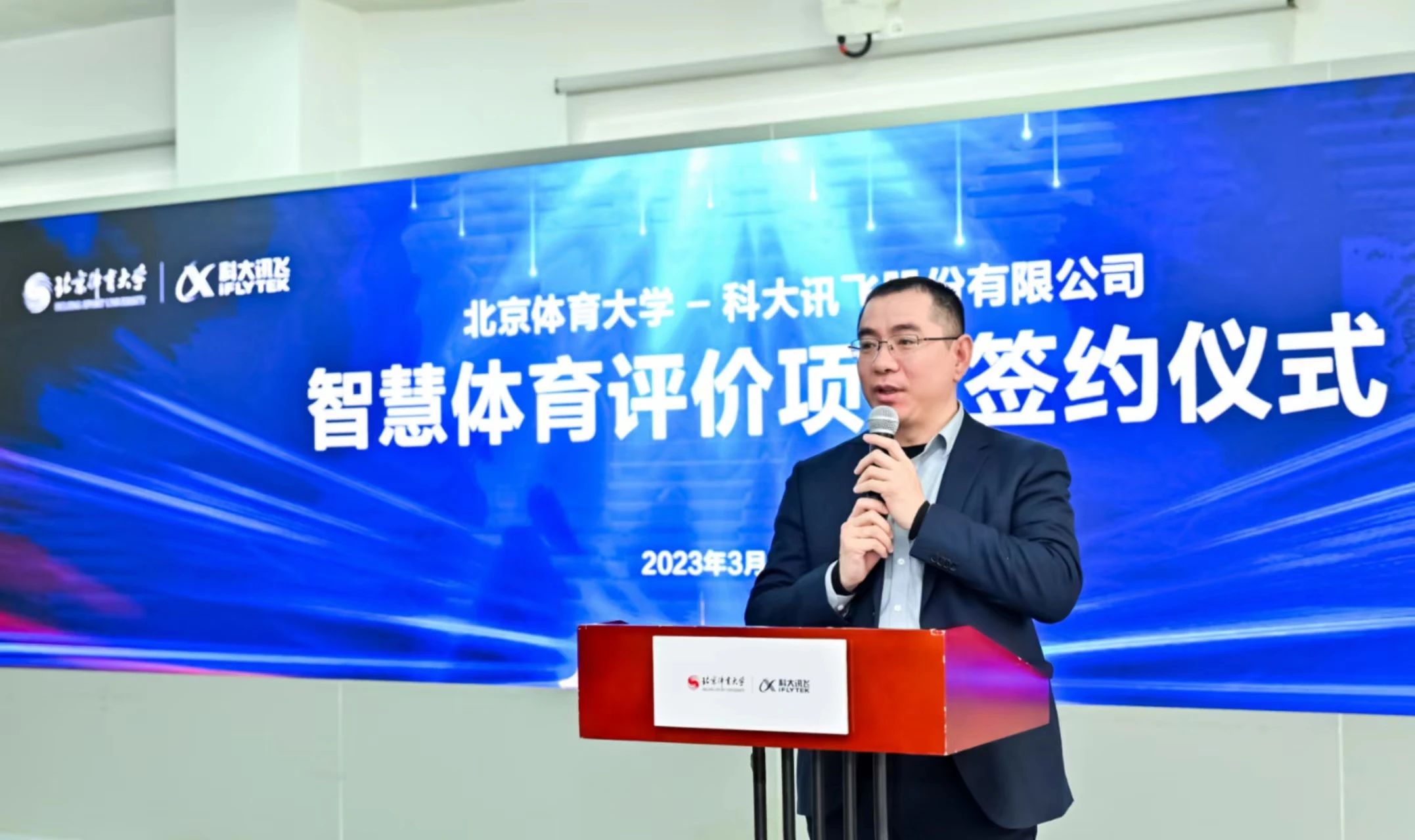 6c5f850de8bb4369b3fd8b3416ad0c31.jpg 6c5f850de8bb4369b3fd8b3416ad0c31.jpg