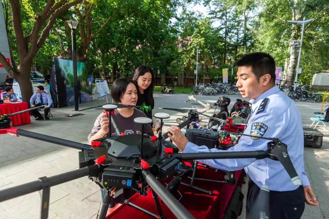 5a1dc8f8089a4cd89225b528d57b87ec.jpg 5a1dc8f8089a4cd89225b528d57b87ec.jpg