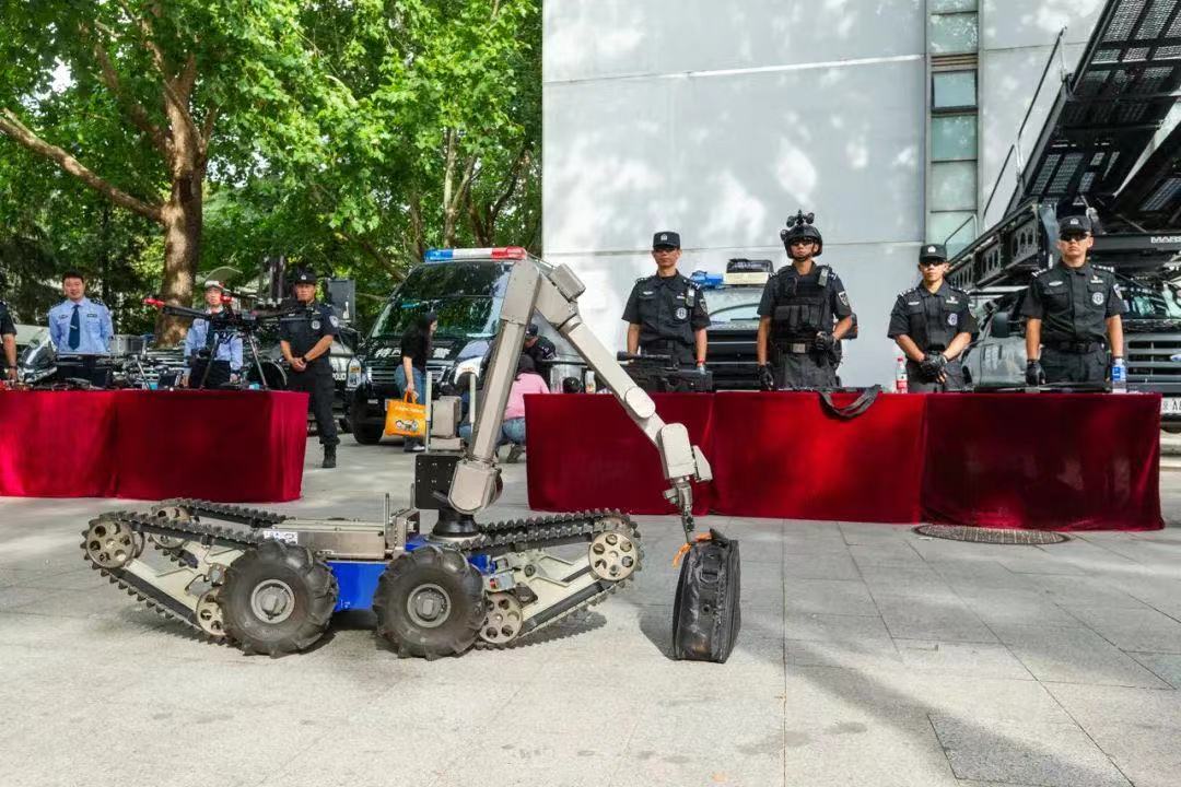 e6659223750141e0946ec9265b038ac3.jpg e6659223750141e0946ec9265b038ac3.jpg