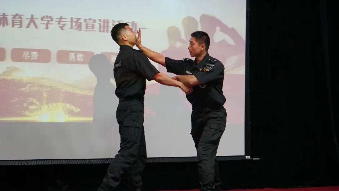 9079ef3eb7df4e2b95489c4709baefdd.jpg 9079ef3eb7df4e2b95489c4709baefdd.jpg