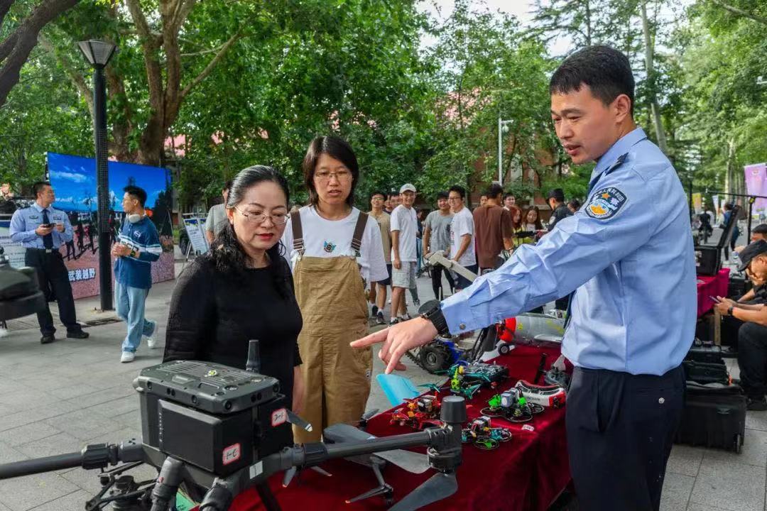 be1ad218ea38421bb26cfeb037771bb5.jpg be1ad218ea38421bb26cfeb037771bb5.jpg