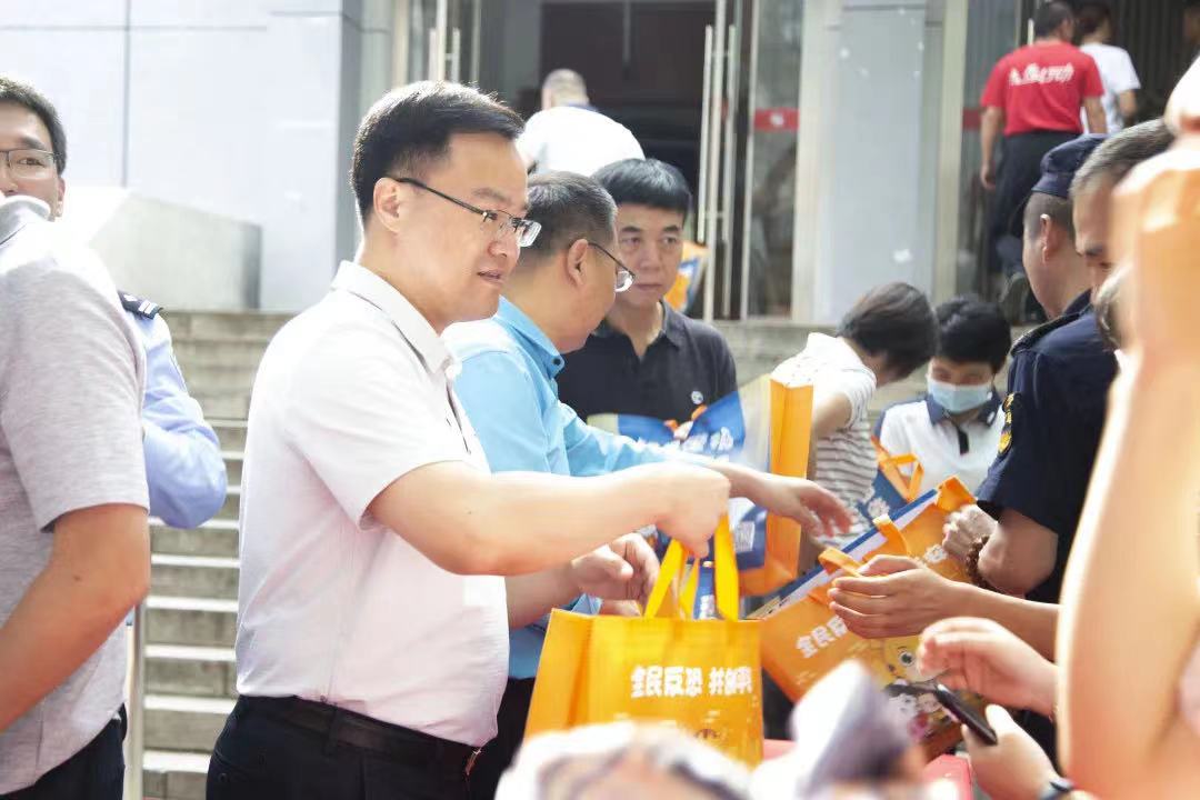 934e692c2f2a46dea8f6a0019f239c9a.jpg 934e692c2f2a46dea8f6a0019f239c9a.jpg