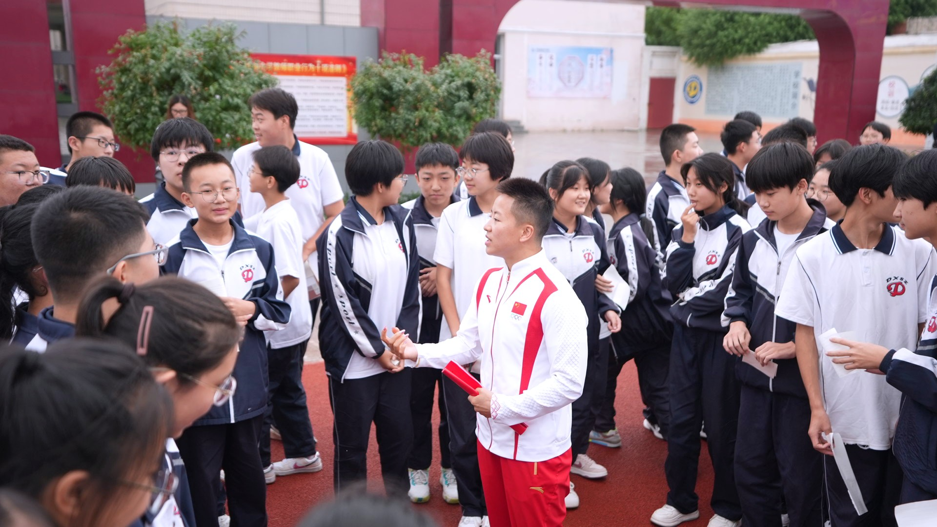 ee01cbcf58b8453a83e1ec222c797daa.png ee01cbcf58b8453a83e1ec222c797daa.png