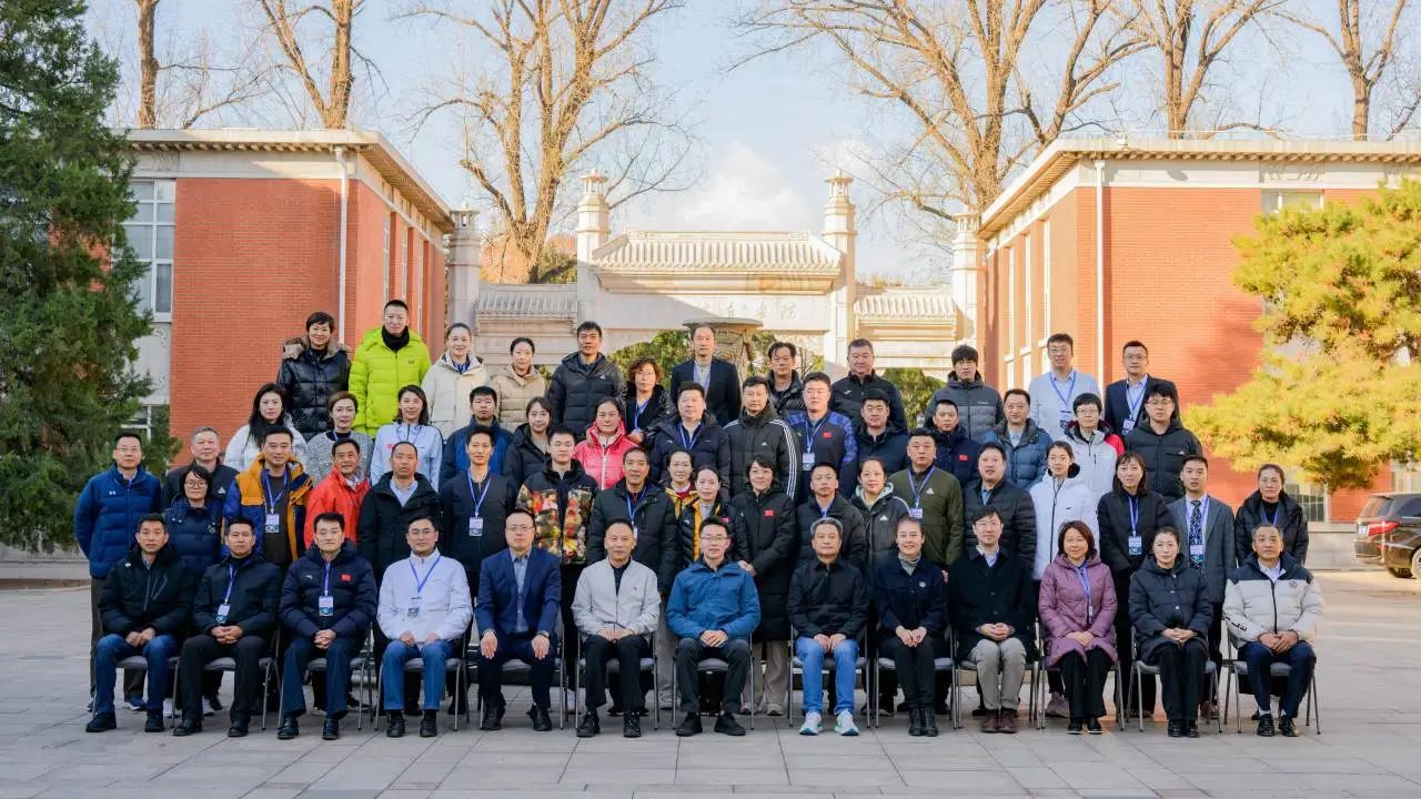 b5eba8a4b24f4876abb0fdc270badc33.jpg b5eba8a4b24f4876abb0fdc270badc33.jpg